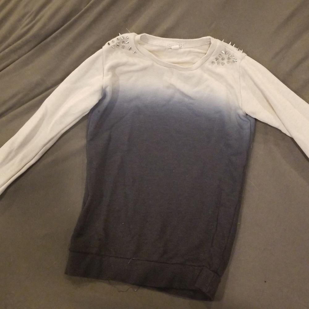 Forever 21 Sweatshirt